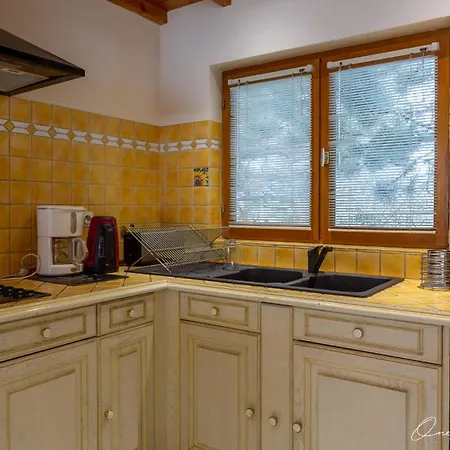 Holiday home Superbe 6 Ch Au Pied Du Domaine Des 2 Alpes